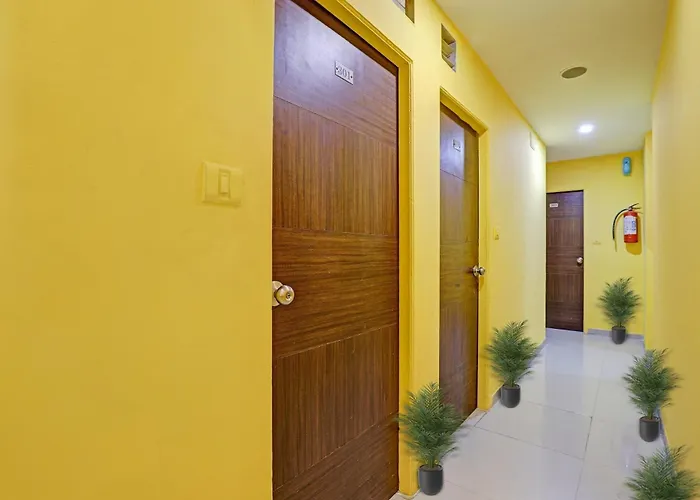 Hotel O Raj Palace